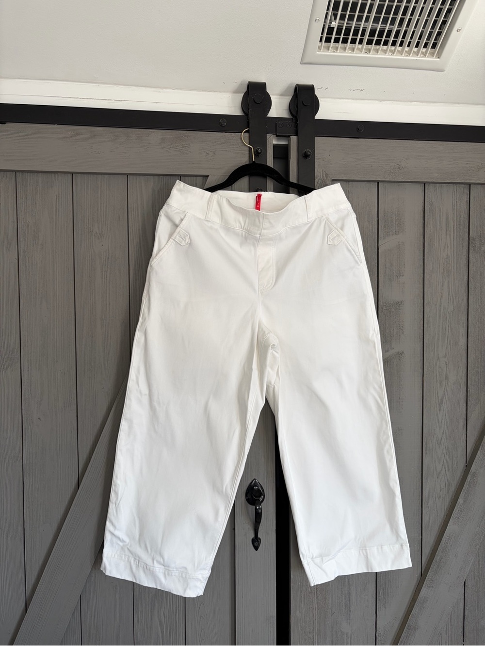 SPANX White Cropped Ankle Slimming Pants